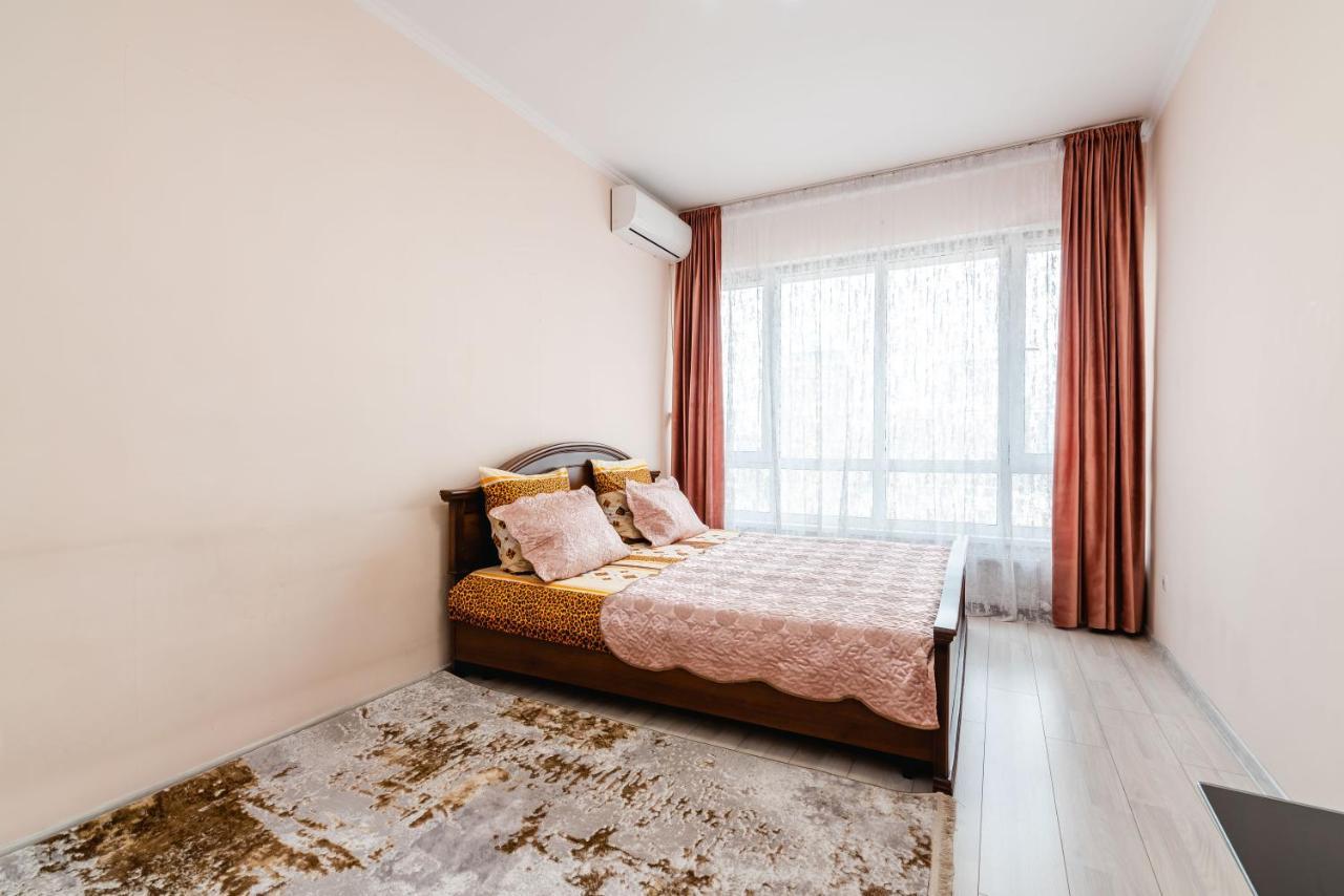 Element, 157 Apartment Алма Ата Екстериор снимка